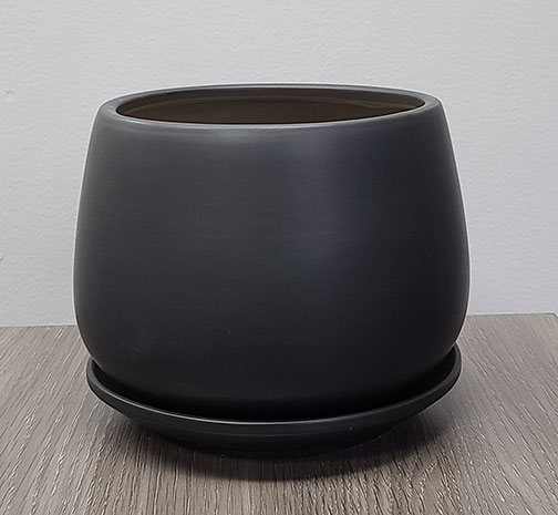 Guemes Planter w/ Attached Saucer - Image 4