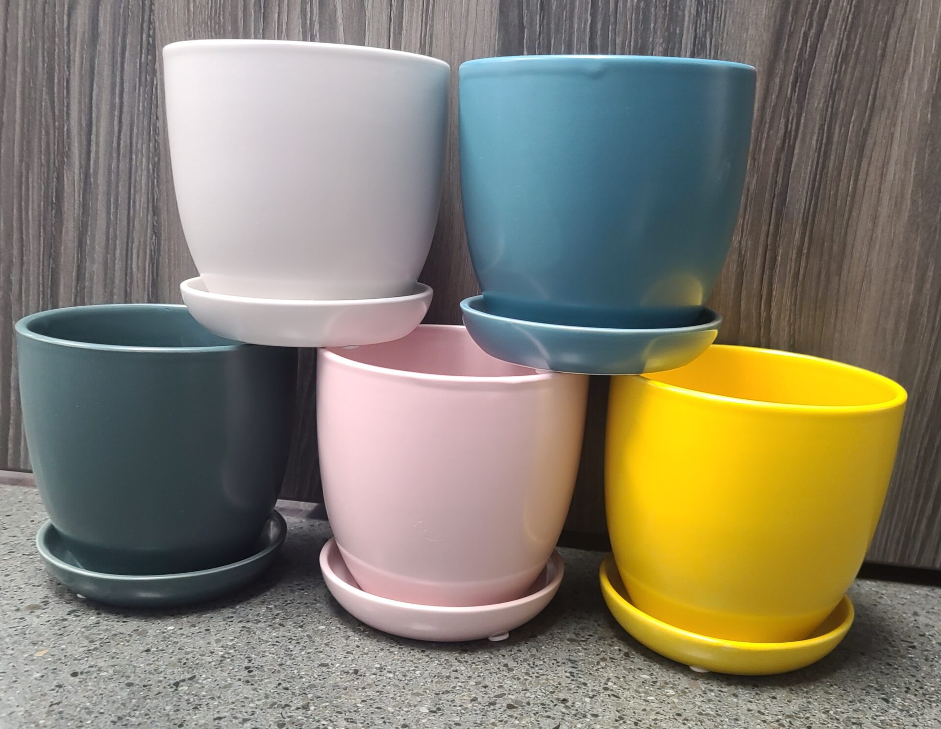 Bell Planter with Attached Saucer - Image 7