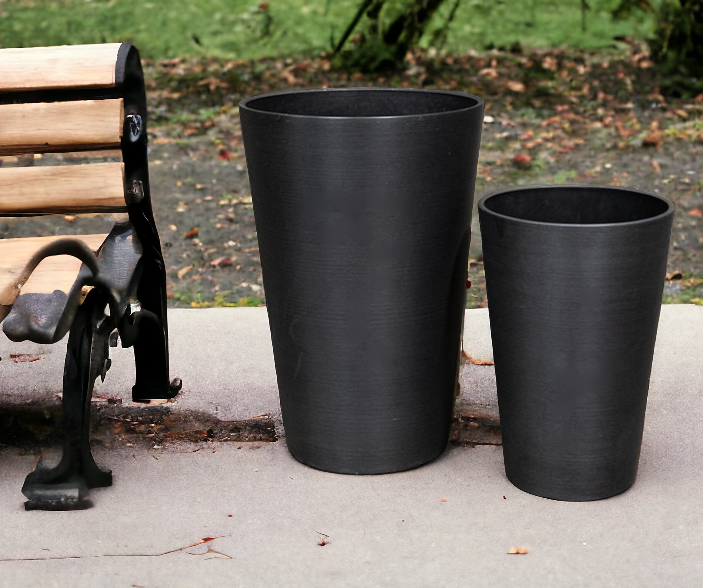 EcoTech Tall Round Pot