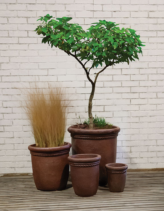 Black Clay Tall Rope Rim Round